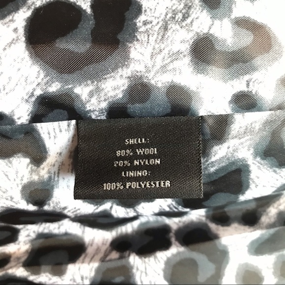 Double-breasted Wool Raspberry Jacket Lined in Leopard Print Like New Sz Med - Picture 13 of 16